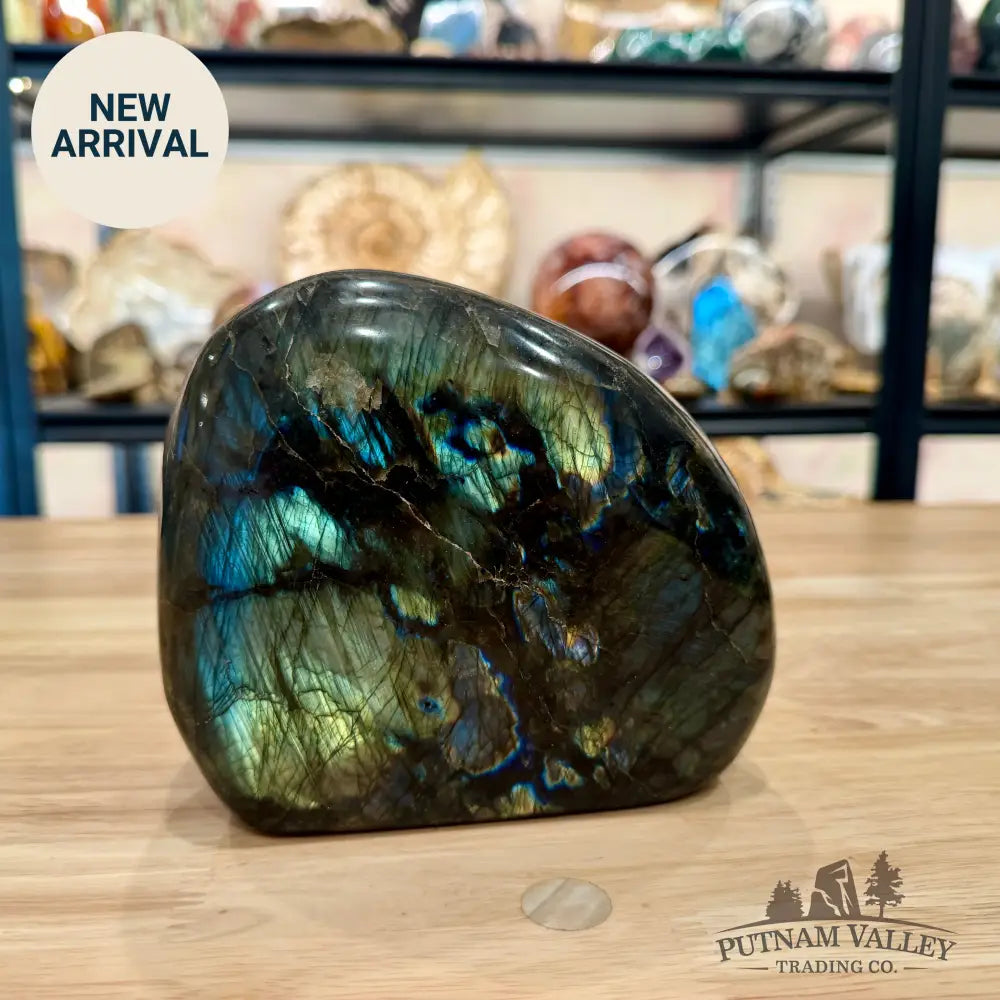 Rainbow Labradorite Table Accent 6.08’’ - Sculpture