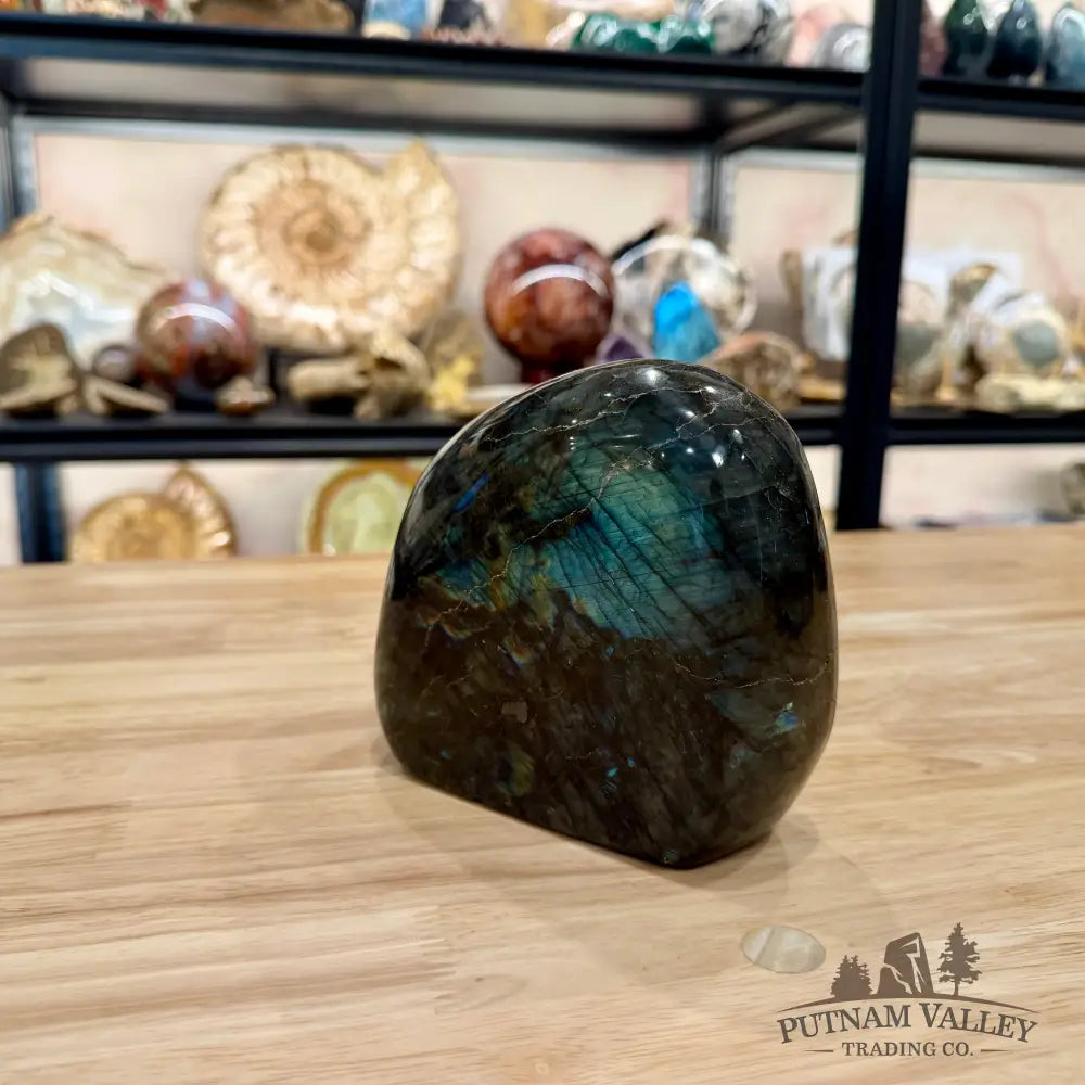 Rainbow Labradorite Table Accent 6.08’’ - Sculpture