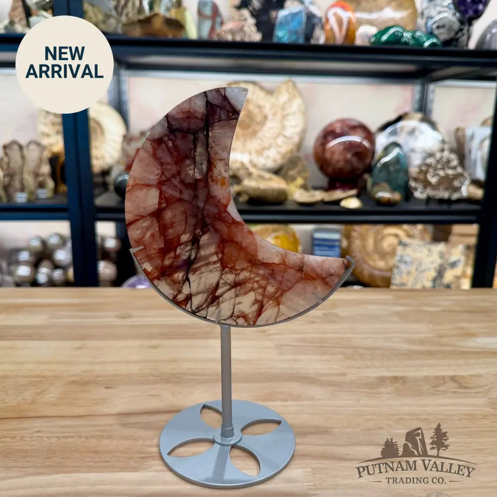 Red Fire Quartz Moon + Stand 9.75’’ - Moon