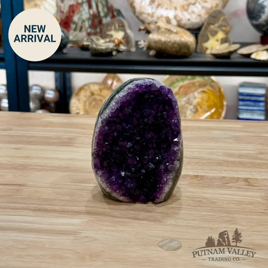 Reserve Brazilian Amethyst Table Accent 4.7’’ - Free Standing Accent