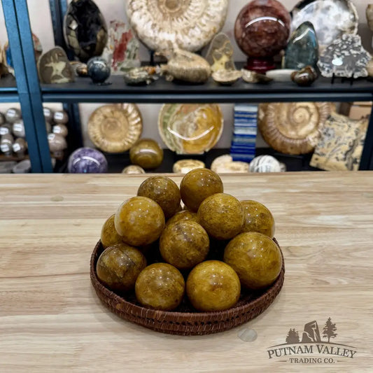 Reserve Golden Healer Quartz Spheres - 2’’ - 2.4’’ - Tumbled Stone
