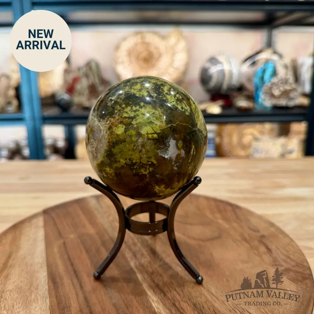 Reserve Green Opal Sphere 3.6’’ - Sphere