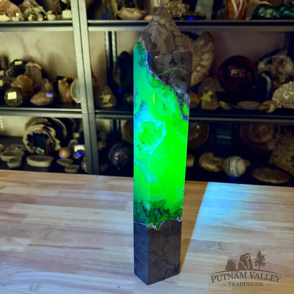 Reserve Indonesian Volcano Agate Statement Tower 17.75’’ - Tower