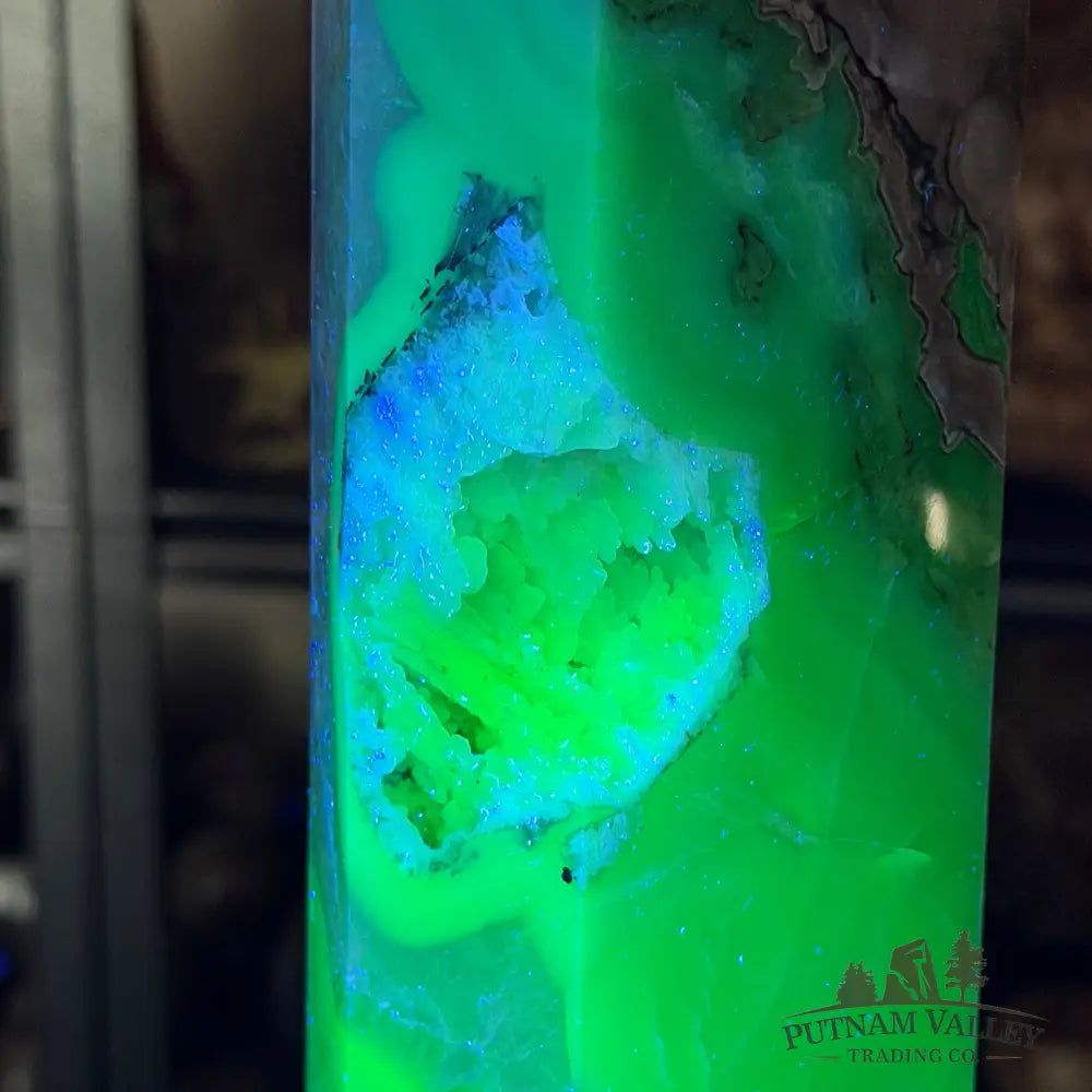 Reserve Indonesian Volcano Agate Statement Tower 17.75’’ - Tower