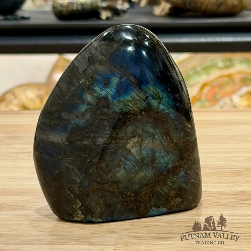 Reserve Labradorite Table Accent 4.1’’ - Sculpture