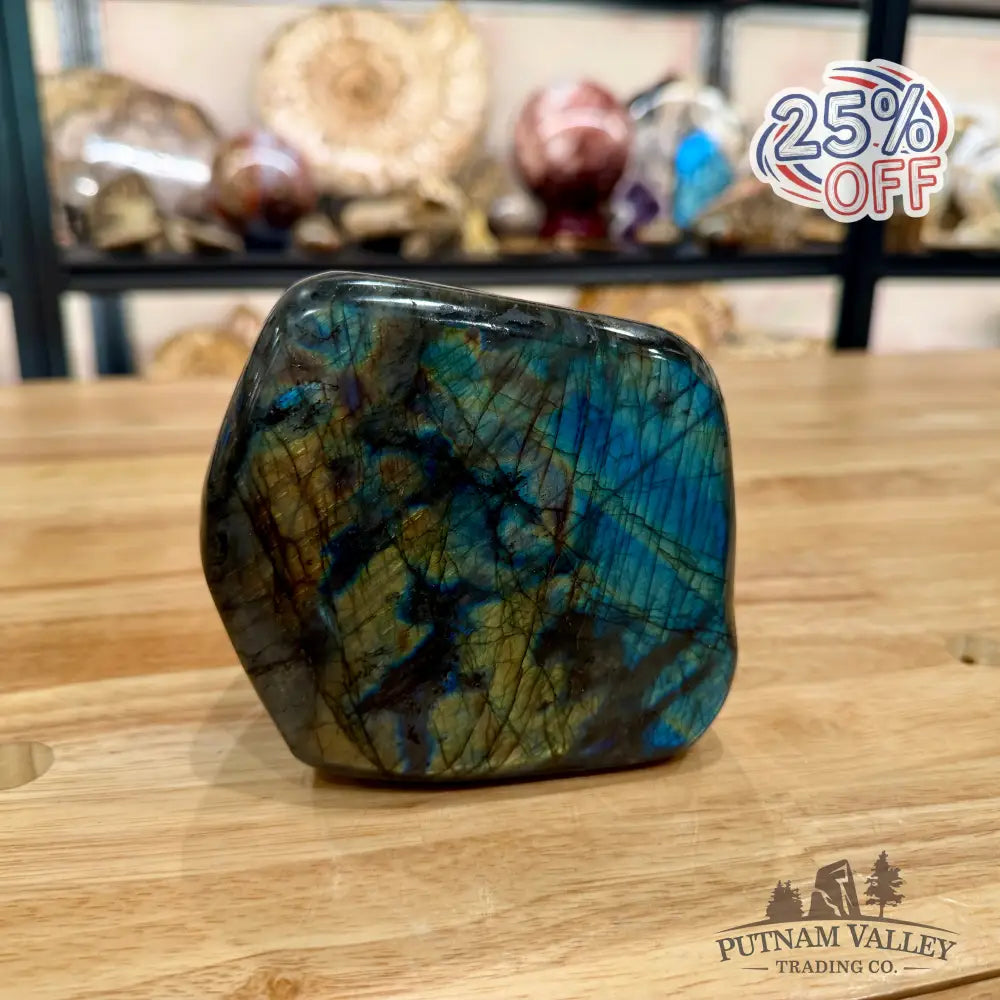 Reserve Labradorite Table Accent 4.57’’ - Sculpture