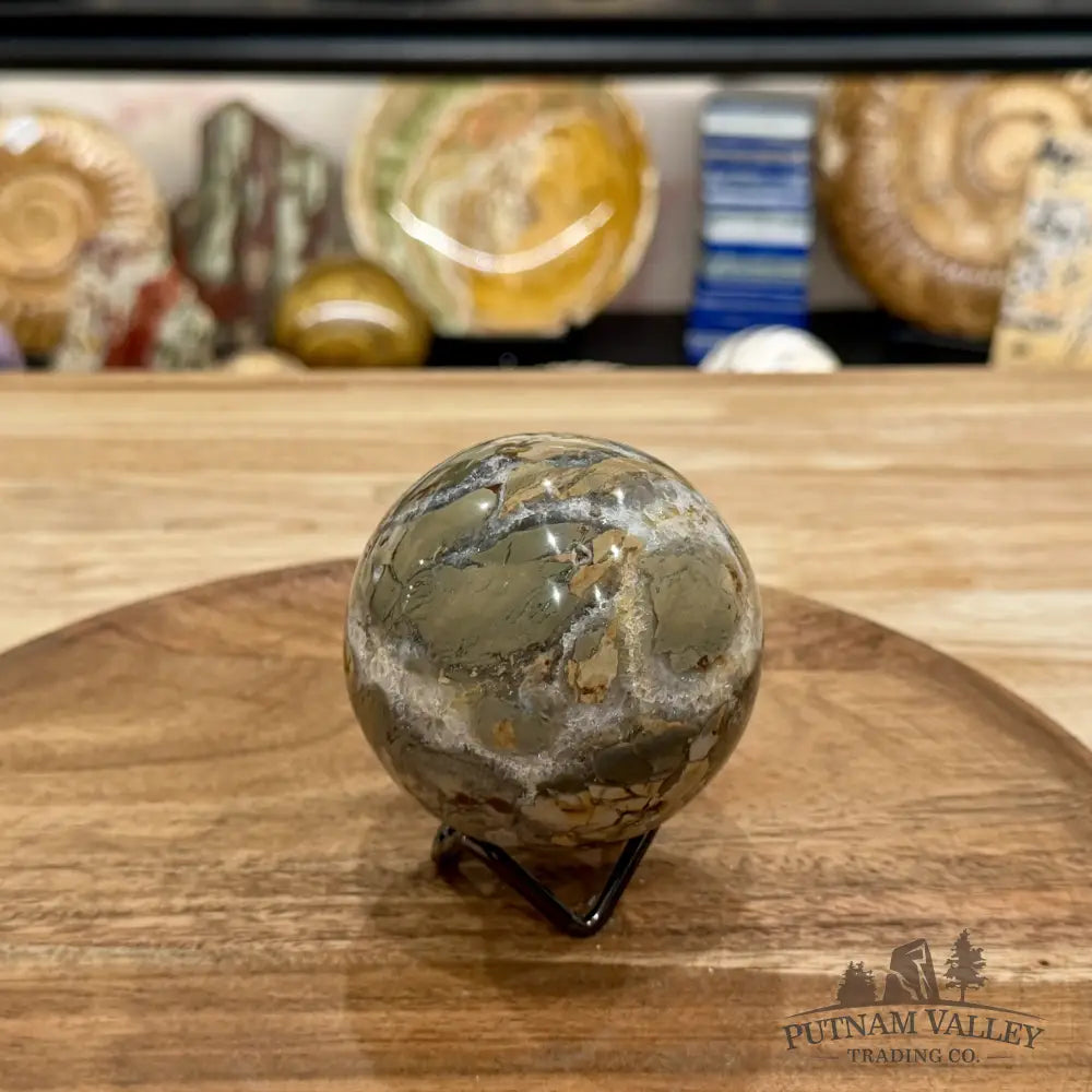Reserve Madagascar Ibis Jasper Sphere 2.98’’ - Sphere