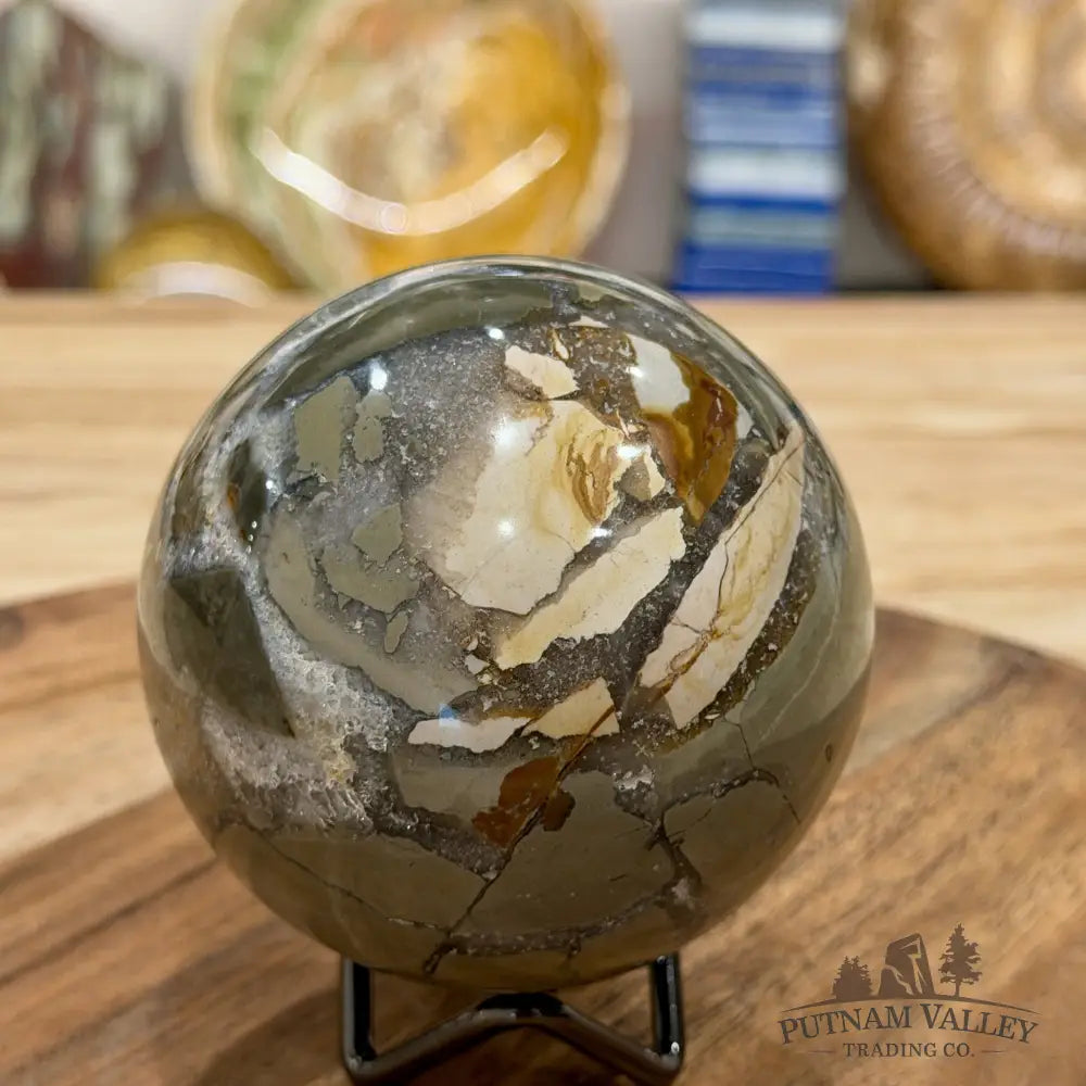 Reserve Madagascar Ibis Jasper Sphere 3.23’’ - Sphere