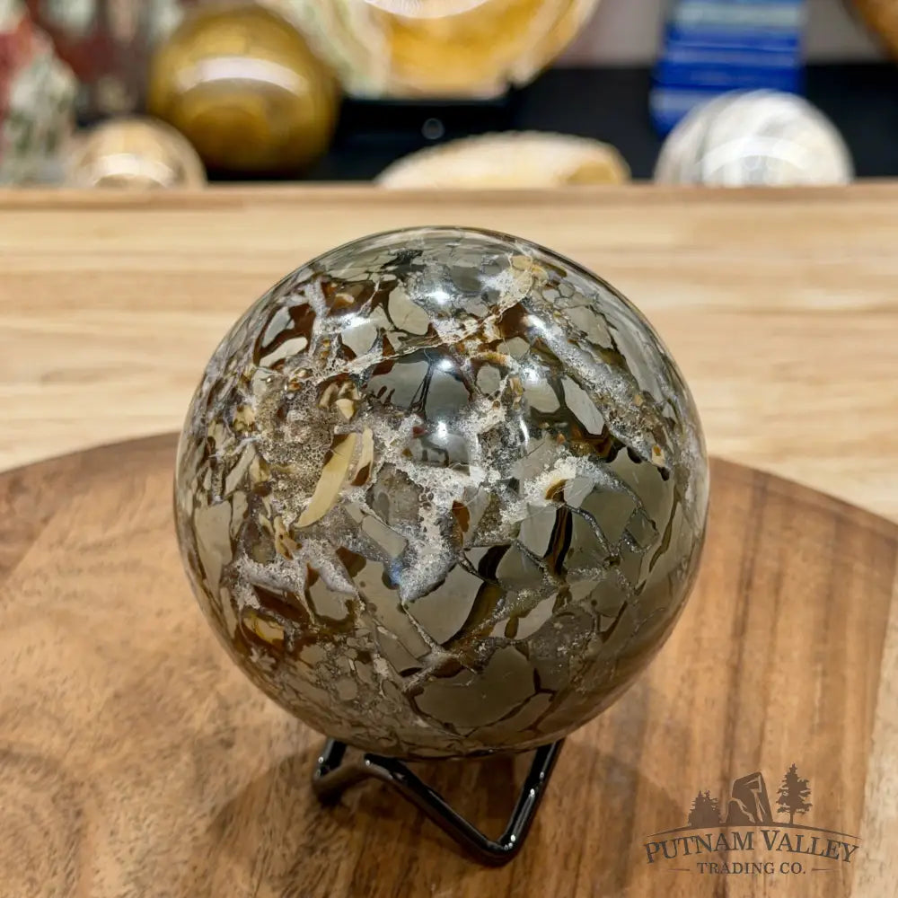 Reserve Madagascar Ibis Jasper Sphere 3.41’’ - Sphere