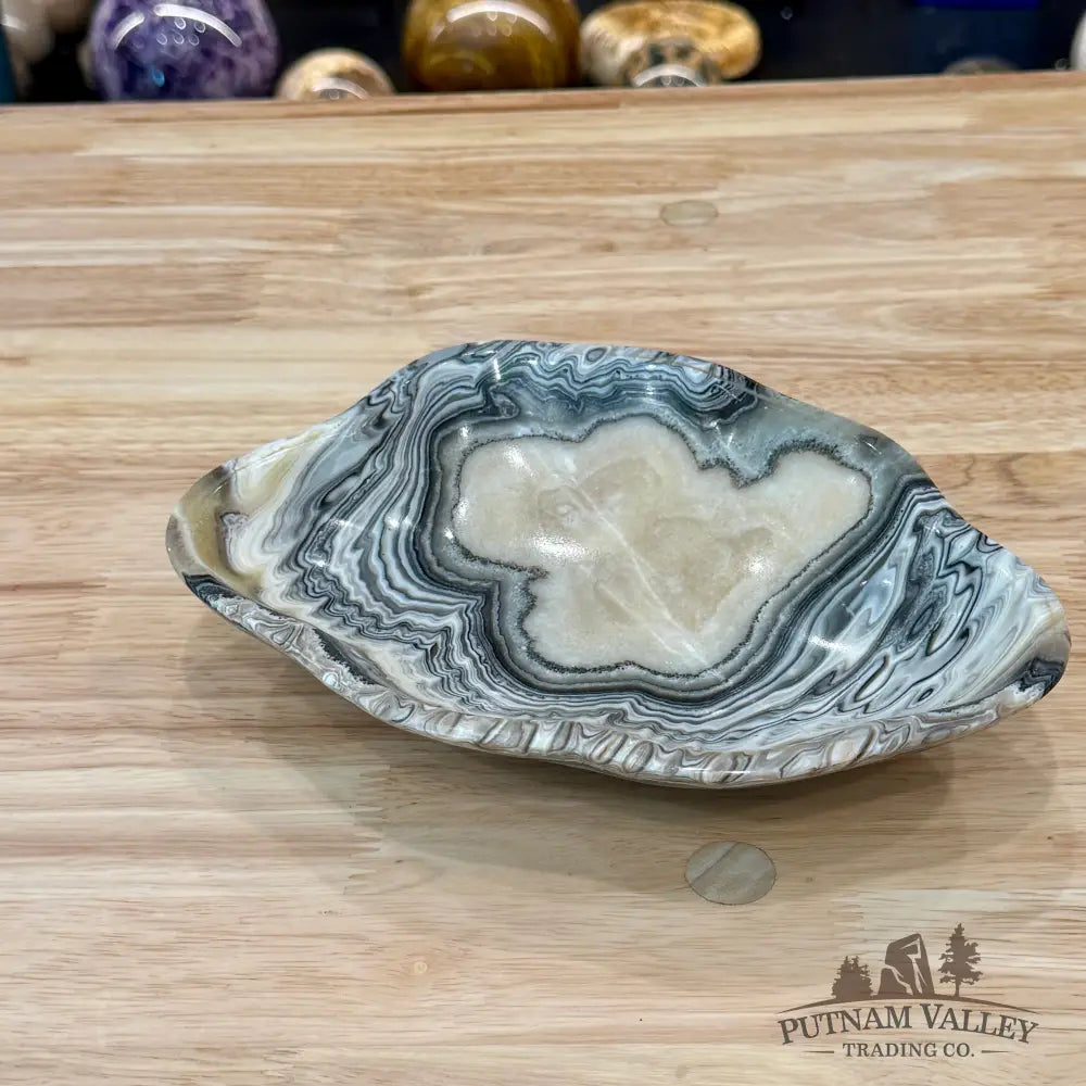 Reserve Mexican Zebra Onyx Bowl 8.25’’ - Bowl