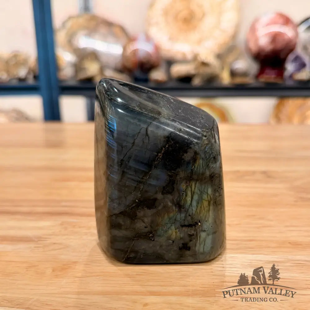 Reserve Labradorite Table Accent 3.72’’ - Sculpture
