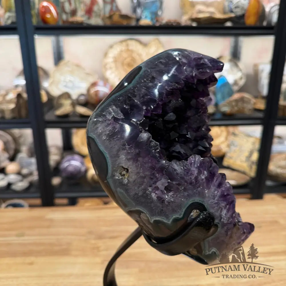 Amethyst Geode + Stand 14.5’’ - Accent