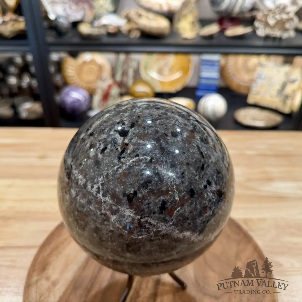 Reserve Yooperlite + Hematite Sphere 5.68’’, UV Reactive Glow - Sphere
