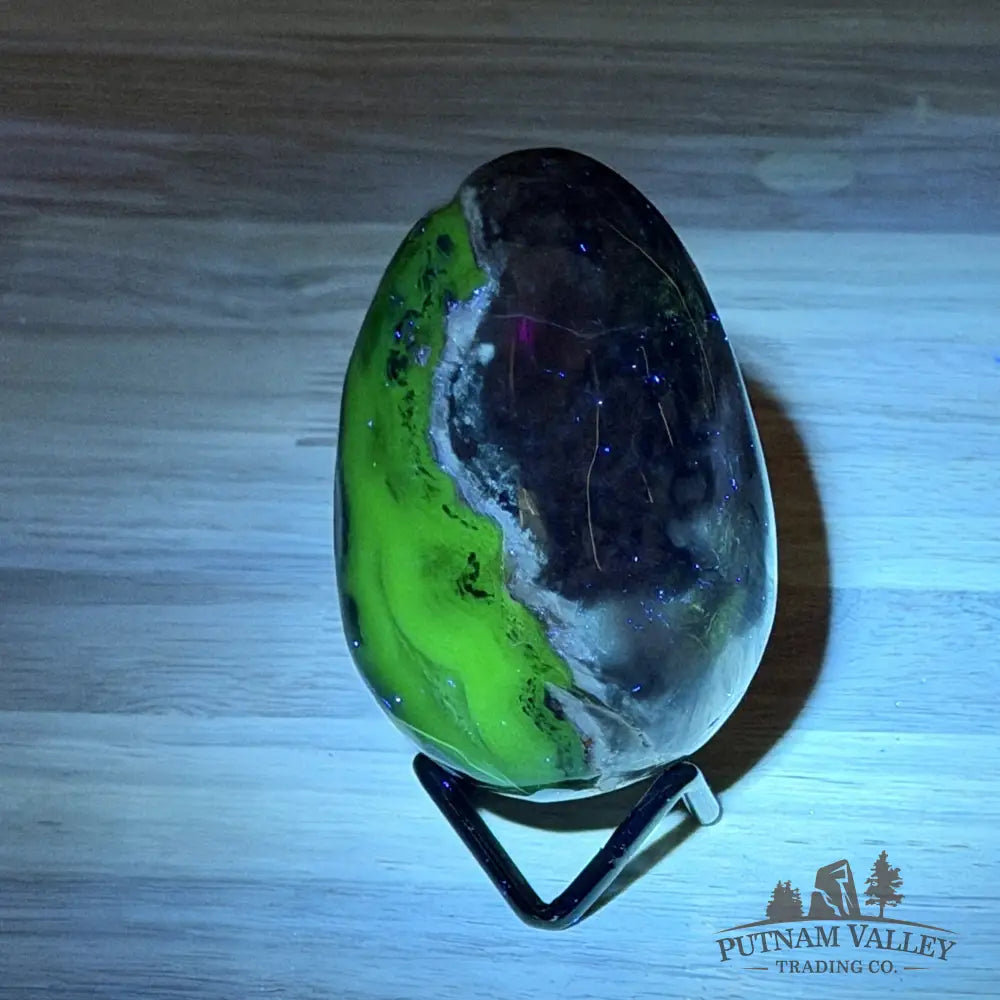 Volcano Agate Faceted Egg 3.32’’ - Egg