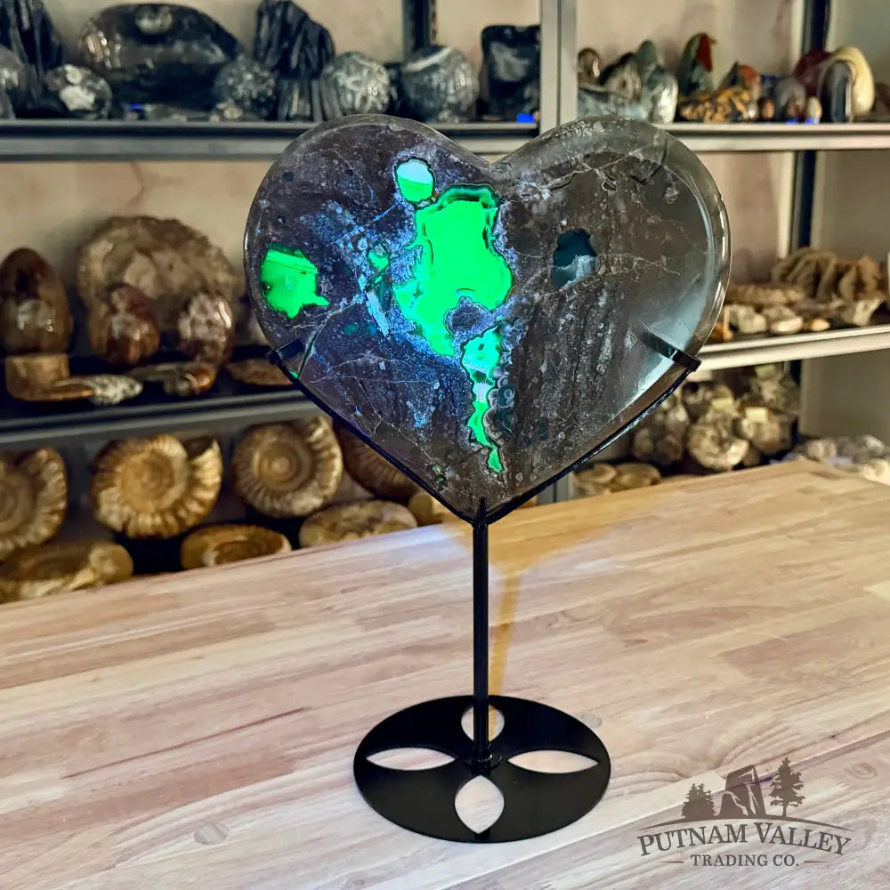 Volcano Agate Heart 15.25’’ Heart