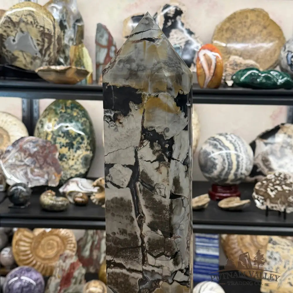 Volcano Agate Tower 23’’ - Tower