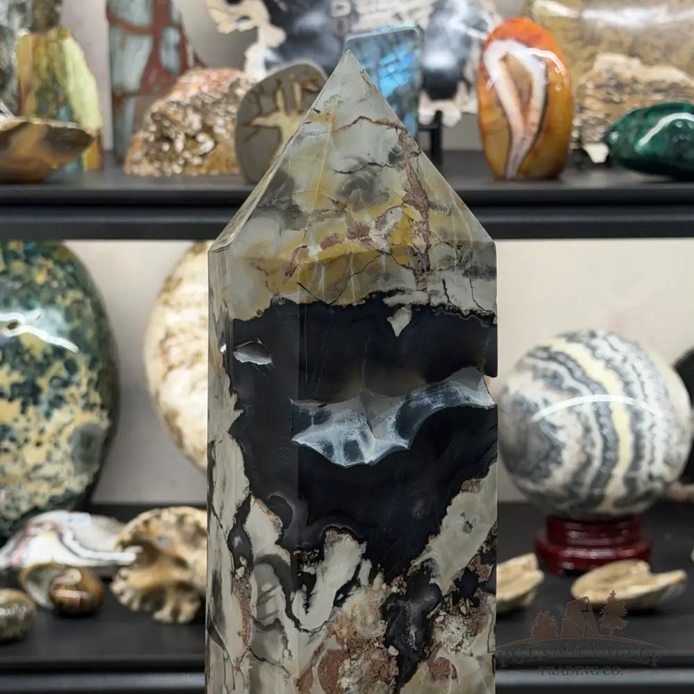 Volcano Agate Tower 23’’ - Tower