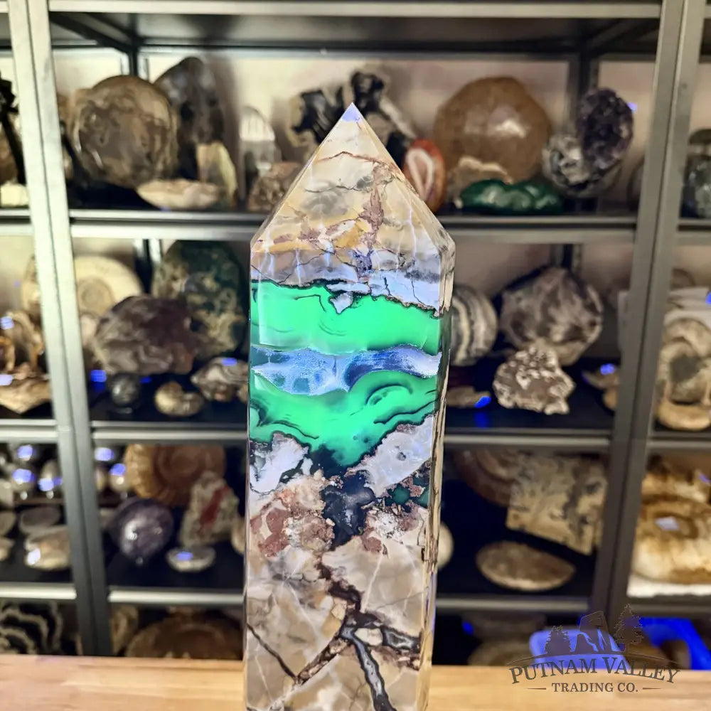 Volcano Agate Tower 23’’ - Tower