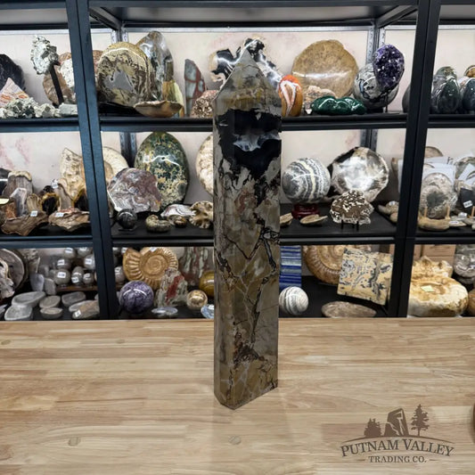 Volcano Agate Tower 23’’ - Tower