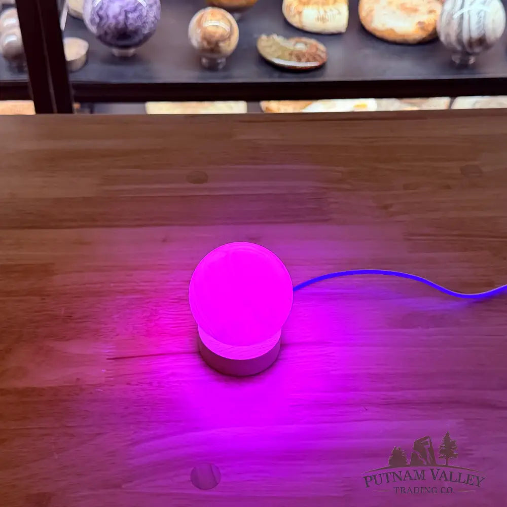 Wood UV Light Base – USB Powered - Stands & Accessories