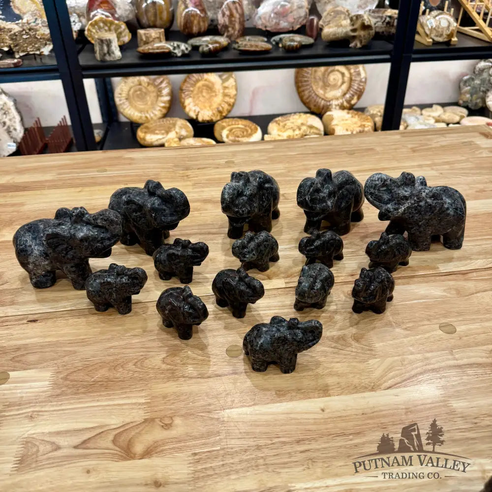 Yooperlite Elephants Sculpture