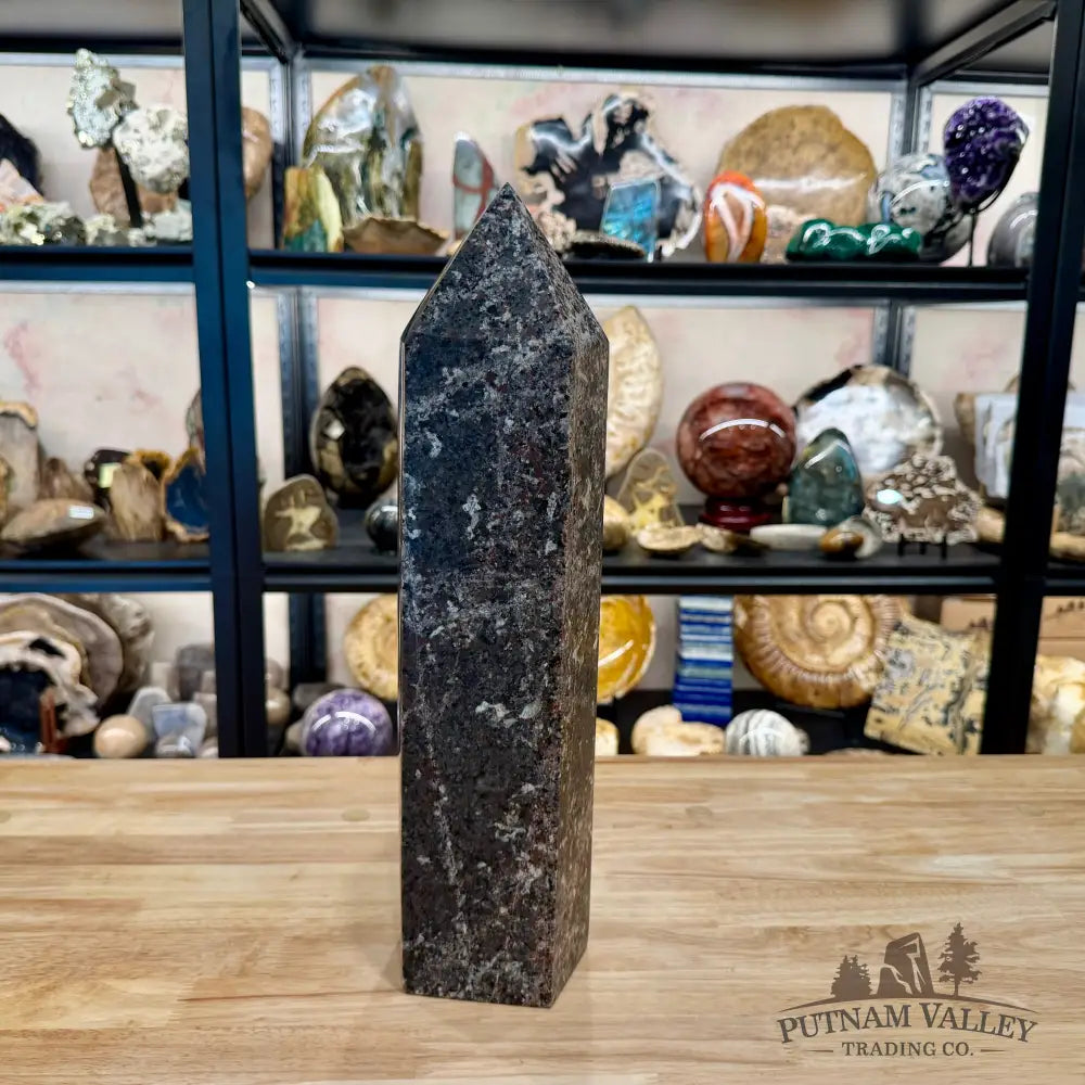 Yooperlite + Hematite Tower 16.75’’ | 21.74lb - Tower