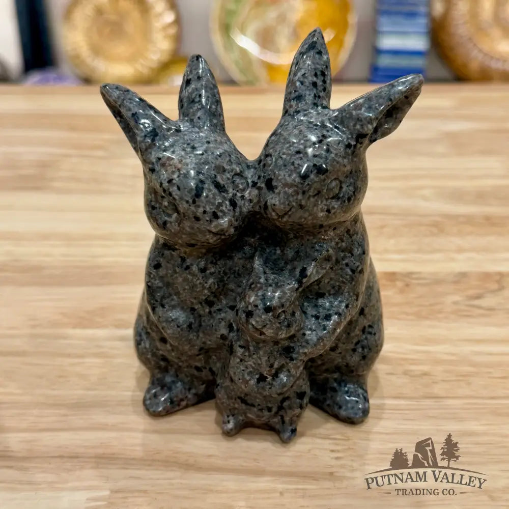 Yooperlite Rabbit Family, UV Reactive Glow - Sculpture