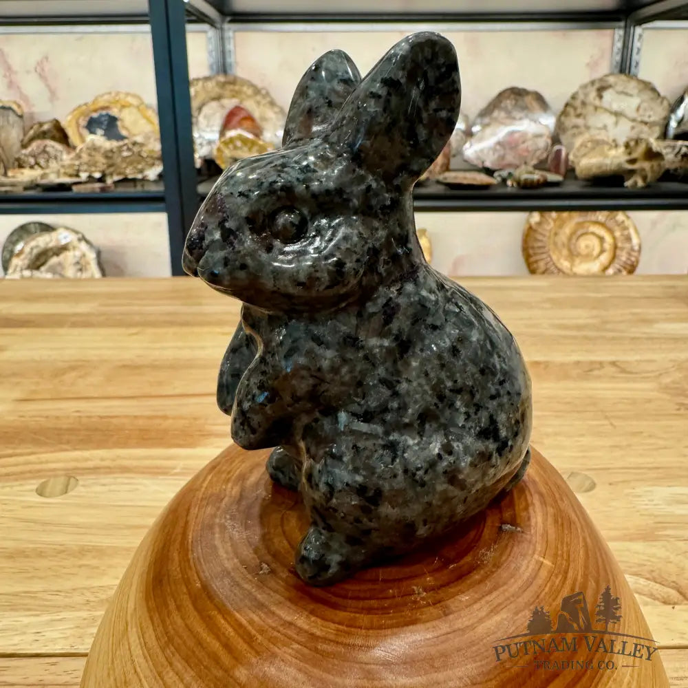 Yooperlite Rabbit Sculpture