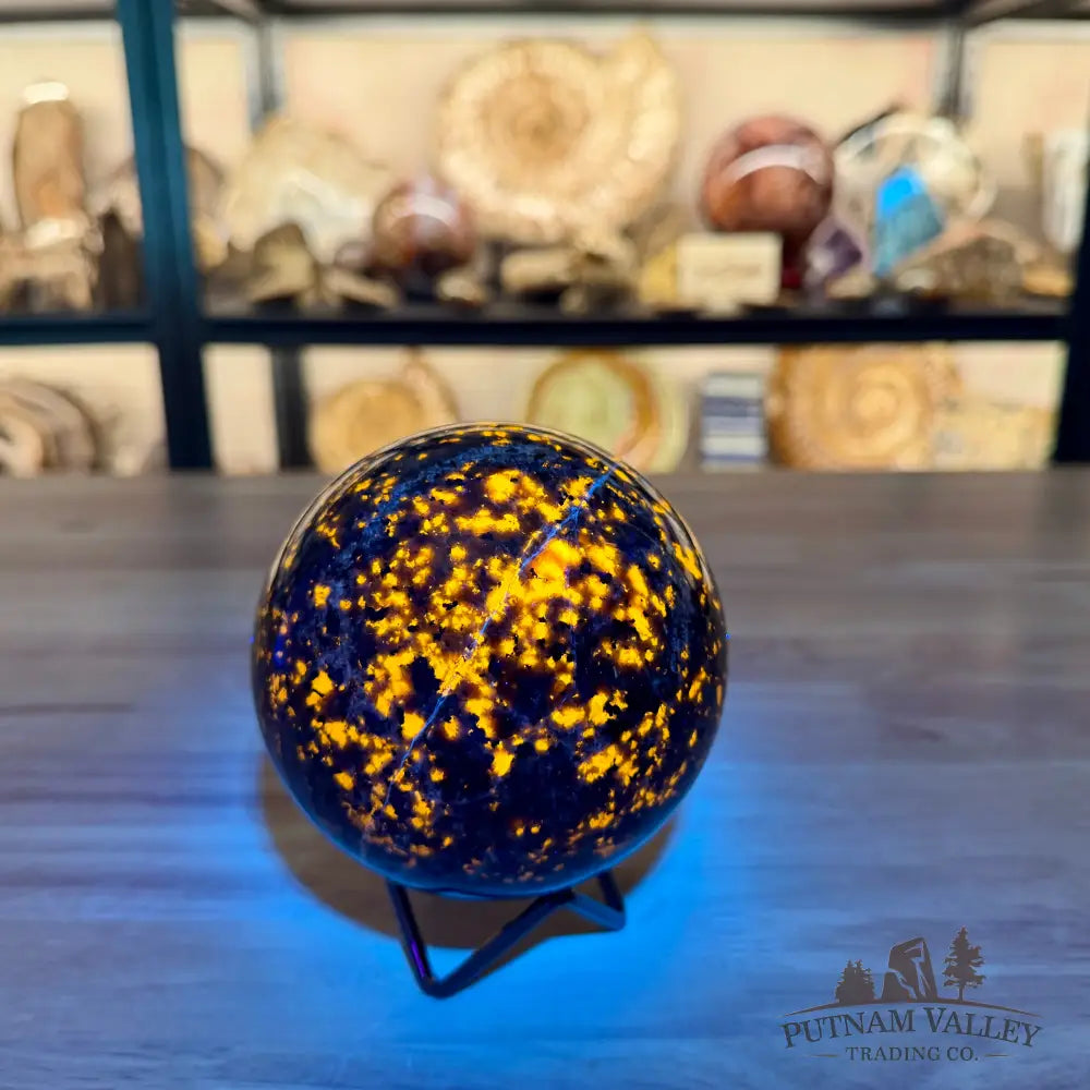 Yooperlite Sphere 4.10’’ - Sphere