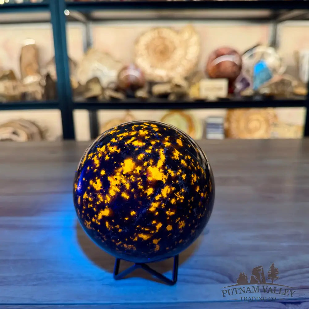 Yooperlite Sphere 4.44’’ - Sphere