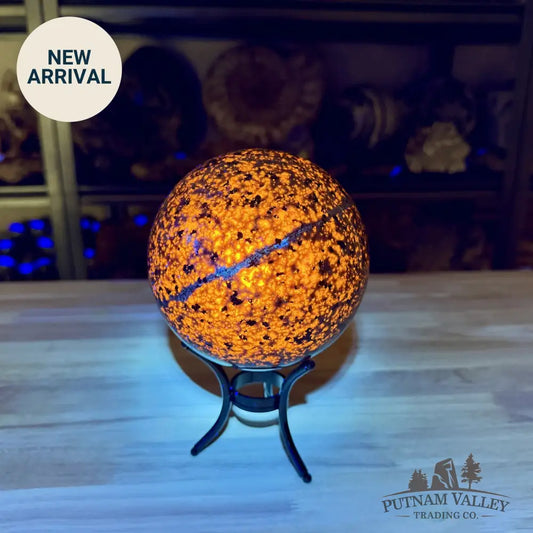 Yooperlite Sphere 5.17’’, UV Reactive Glow - Sphere
