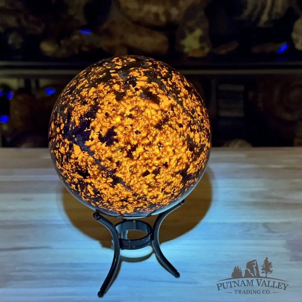 Yooperlite Sphere 5.61’’, UV Reactive Glow - Sphere