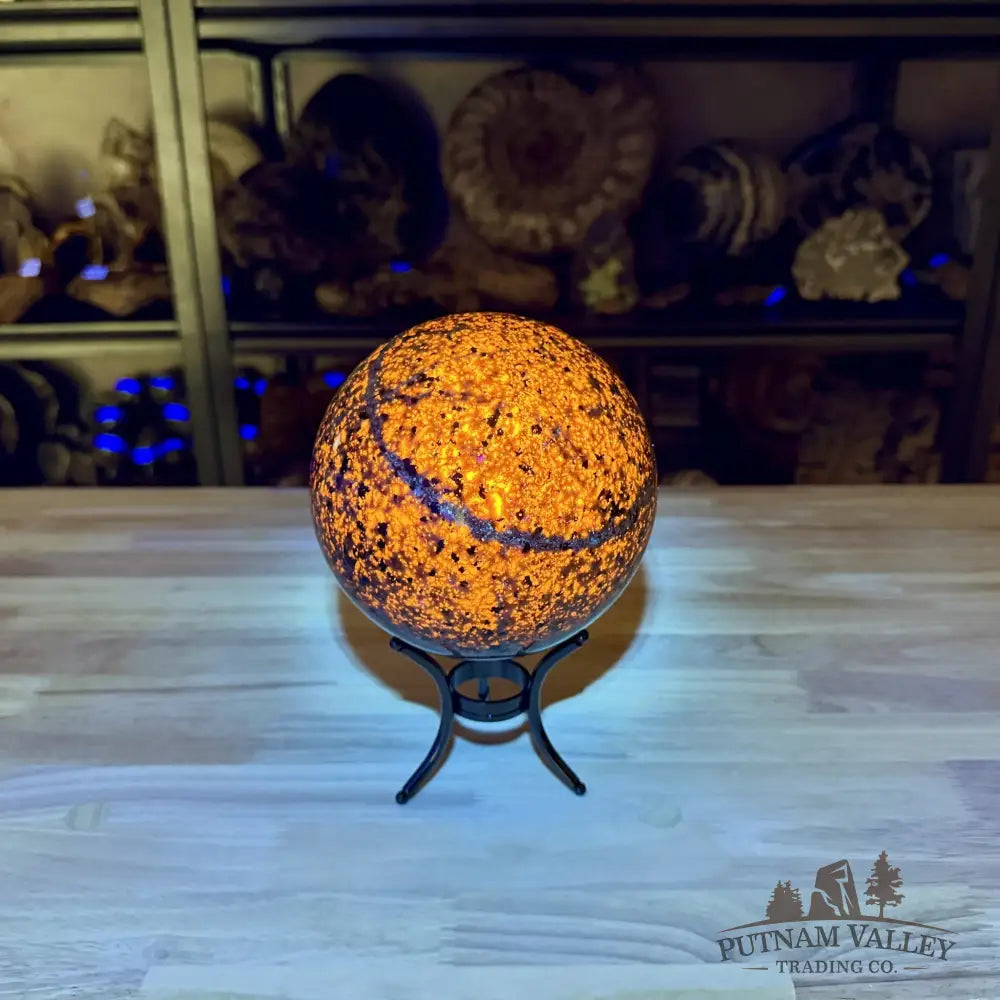 Yooperlite Sphere 5.65’’, UV Reactive Glow - Sphere