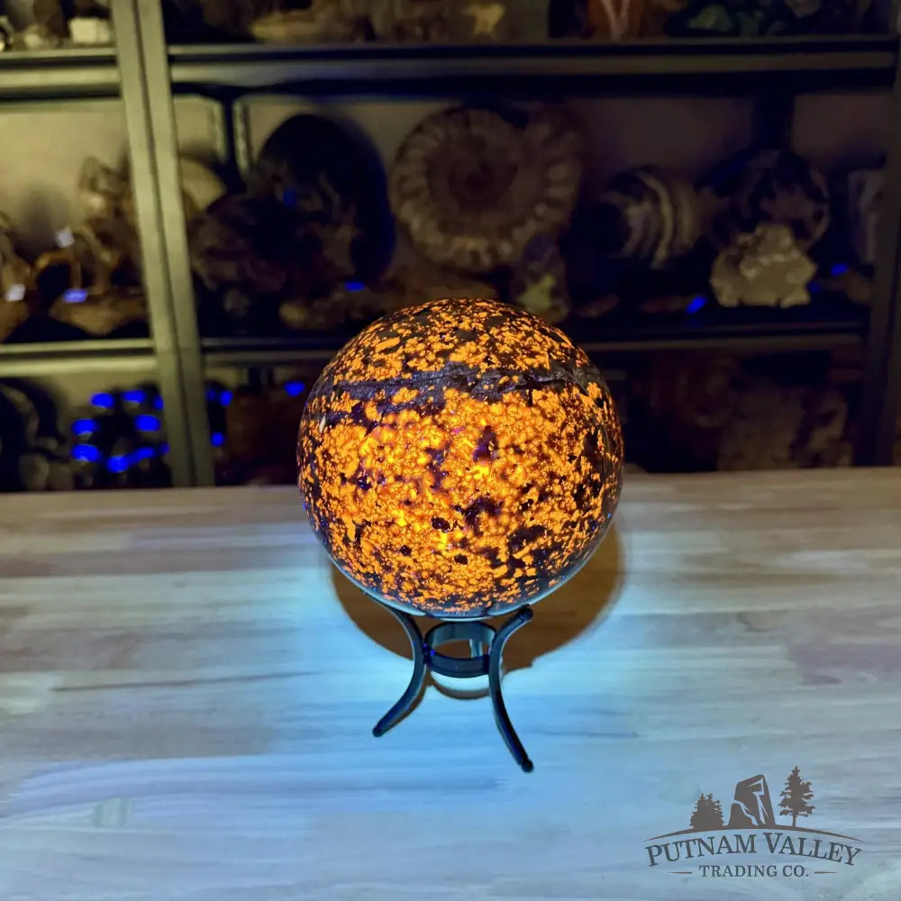 Yooperlite Sphere 5.8’’, UV Reactive Glow - Sphere