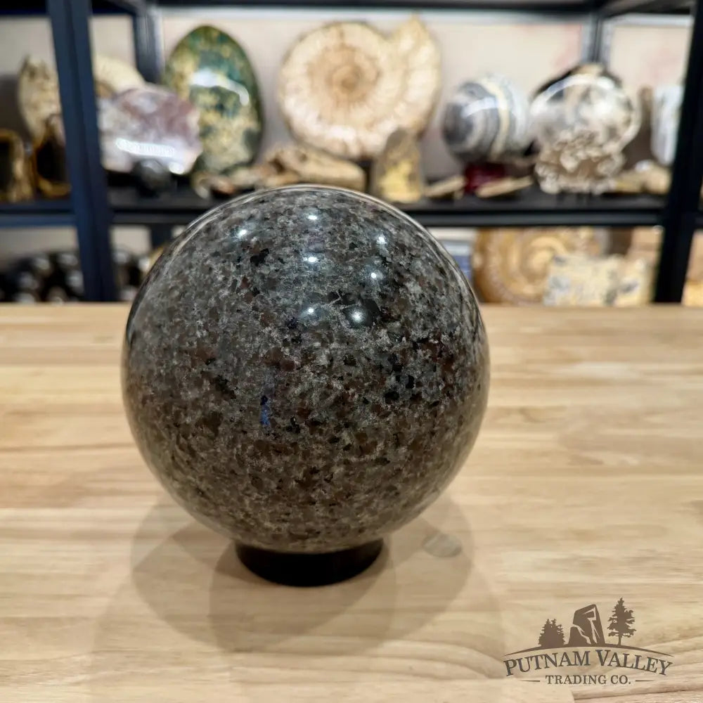 Yooperlite Sphere 6.31’’ | 12.72lb - Sphere