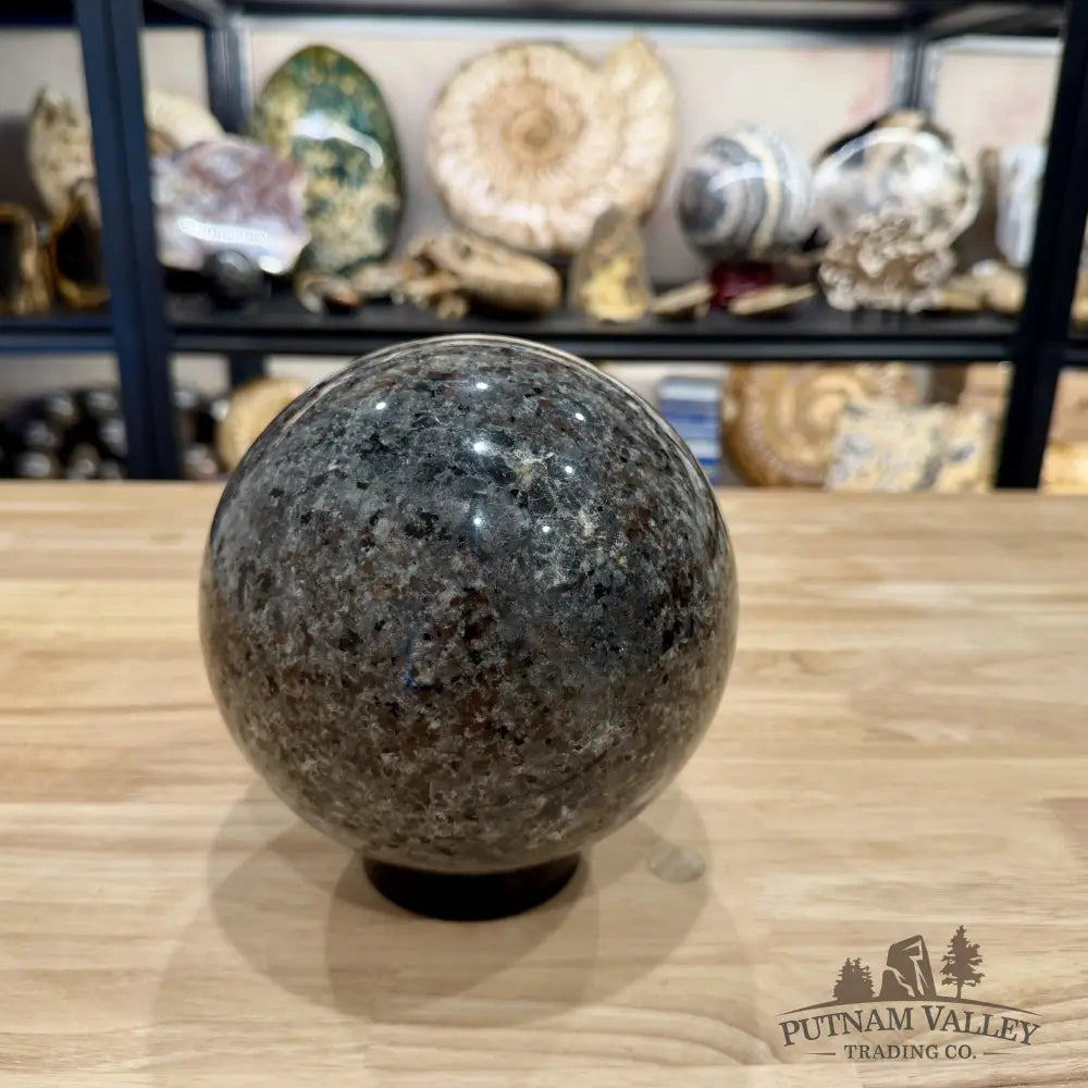 Yooperlite Sphere 6.31’’ | 12.72lb - Sphere