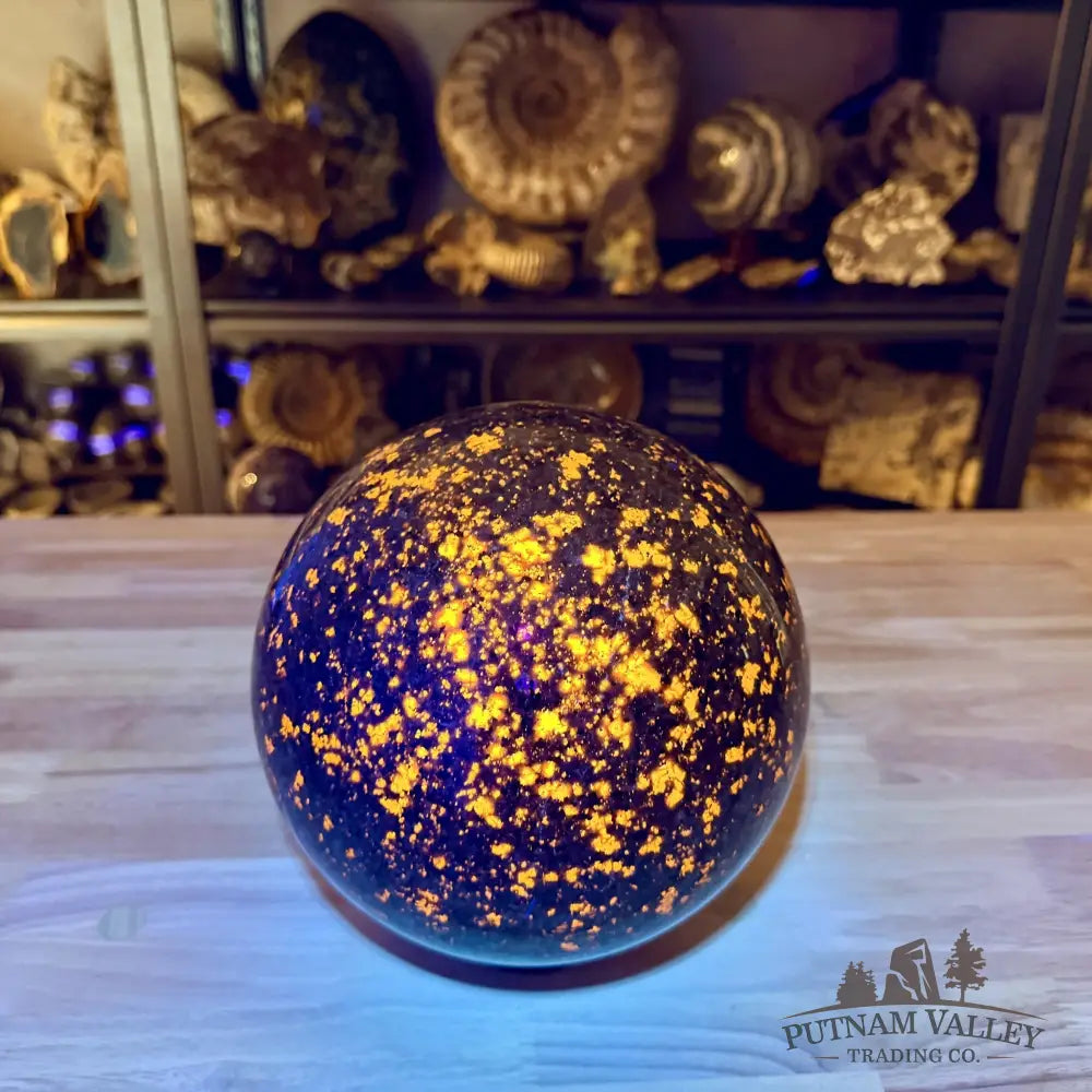 Yooperlite Sphere 8.05’’ | 26.24lb - Sphere