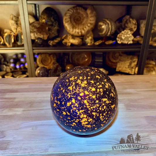 Yooperlite Sphere 8.05’’ | 26.24lb - Sphere