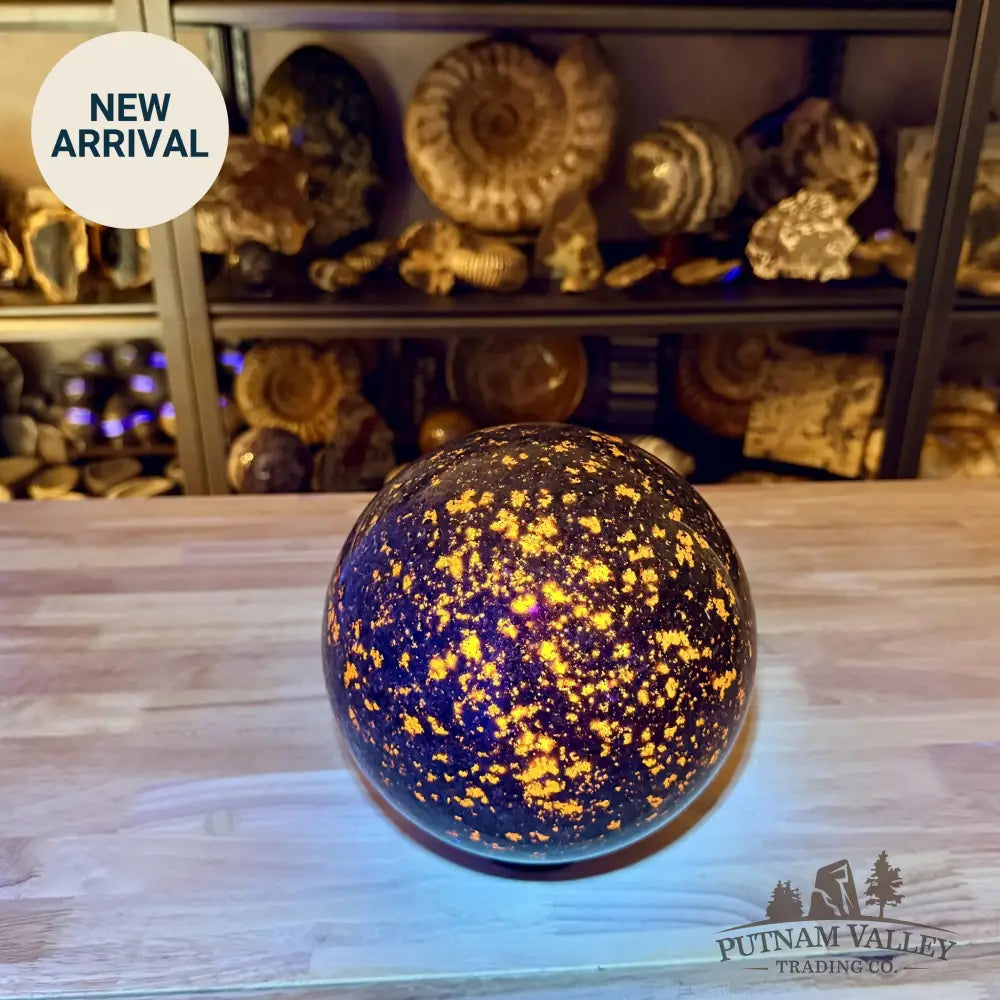 Yooperlite Sphere 8.05’’ | 26.24lb - Sphere