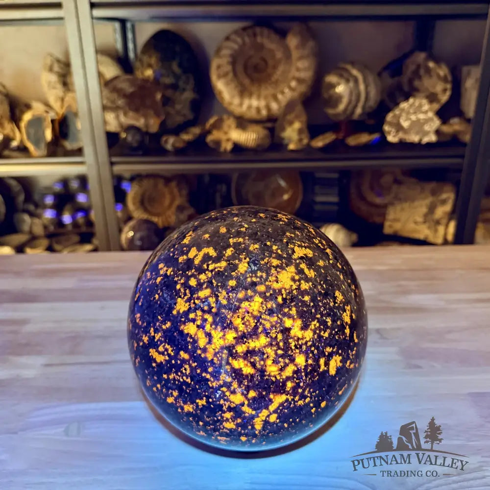 Yooperlite Sphere 8.05’’ | 26.24lb - Sphere