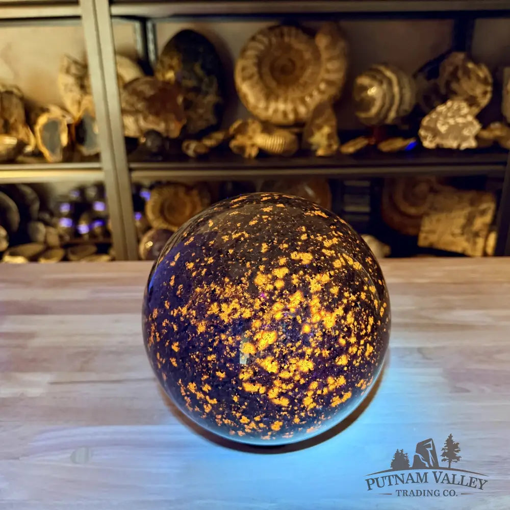 Yooperlite Sphere 8.07’’ | 26.14lb - Sphere