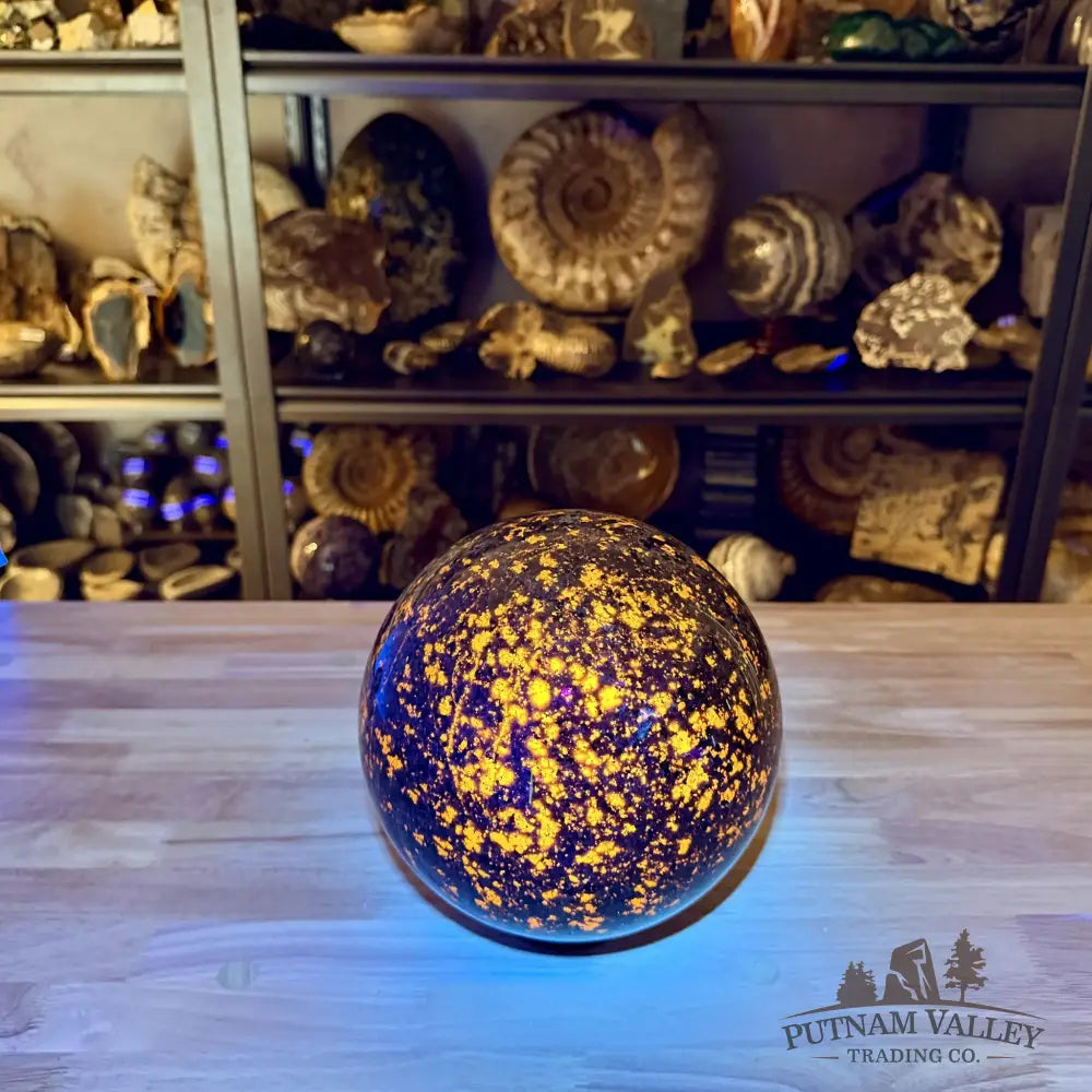 Yooperlite Sphere 8.07’’ | 26.14lb - Sphere