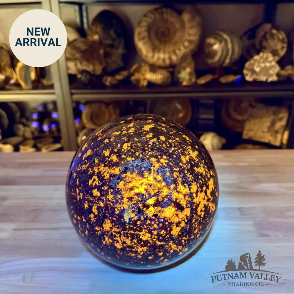 Yooperlite Sphere 8.07’’ | 26.14lb - Sphere